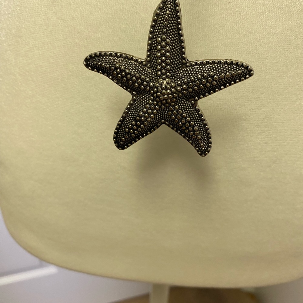 Three long necklaces in excellent condition. Rarely worn. - Picture 3 of 16